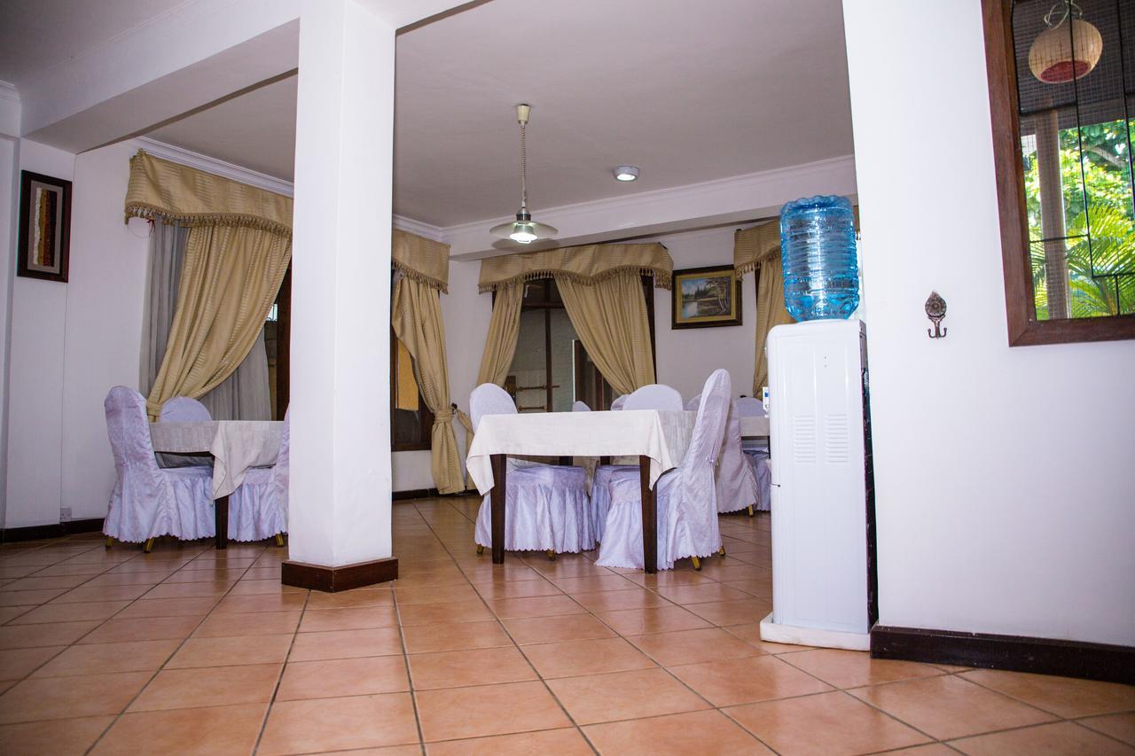 Saadani Tourist Center - Hostel Dar es Salaam Esterno foto